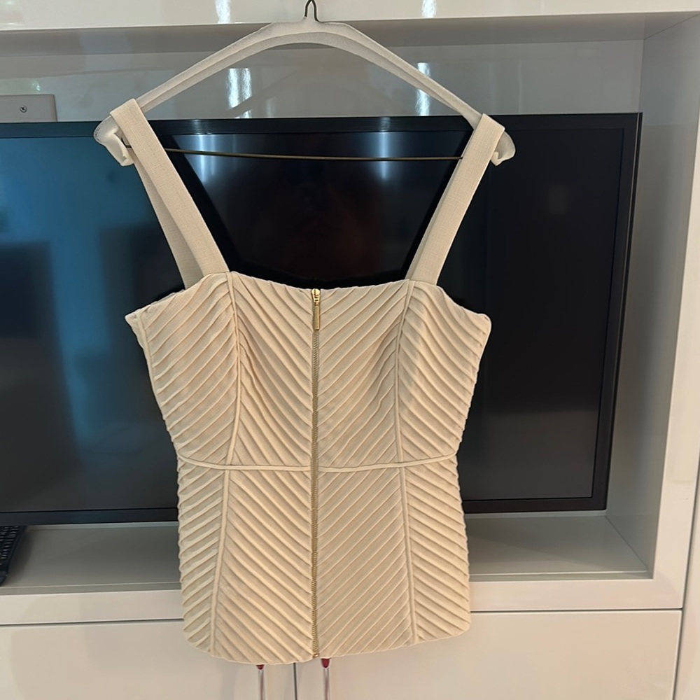 Alexis Irving Top